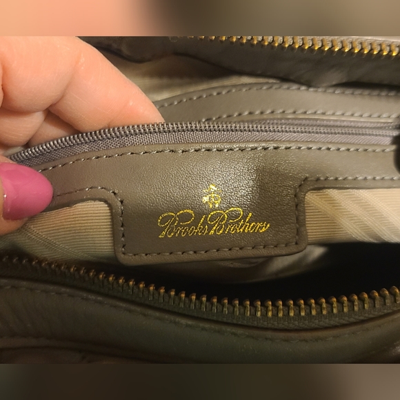 Brooks Brothers leather gray purse in good condition - Picture 5 of 11